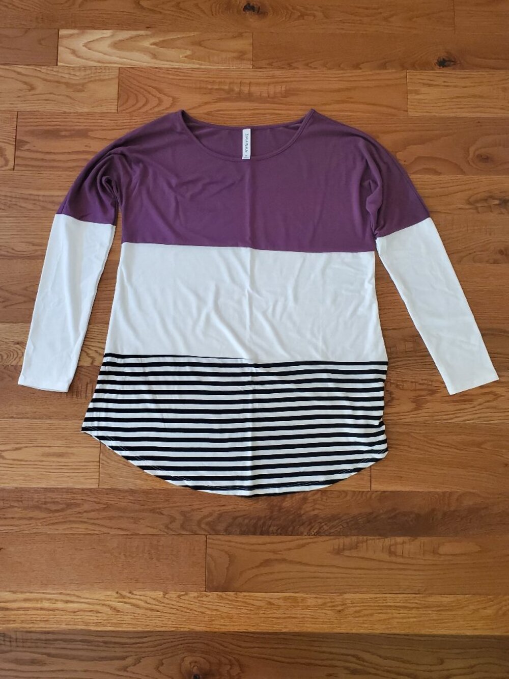 Zenana Premium Tunic length Long Sleeve Round Neck Color Block Top
